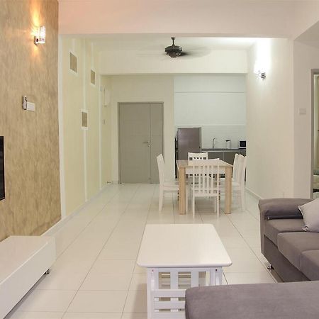 3 Bedroom Condo @ Near Spice Arena Bayan Lepas Eksteriør billede